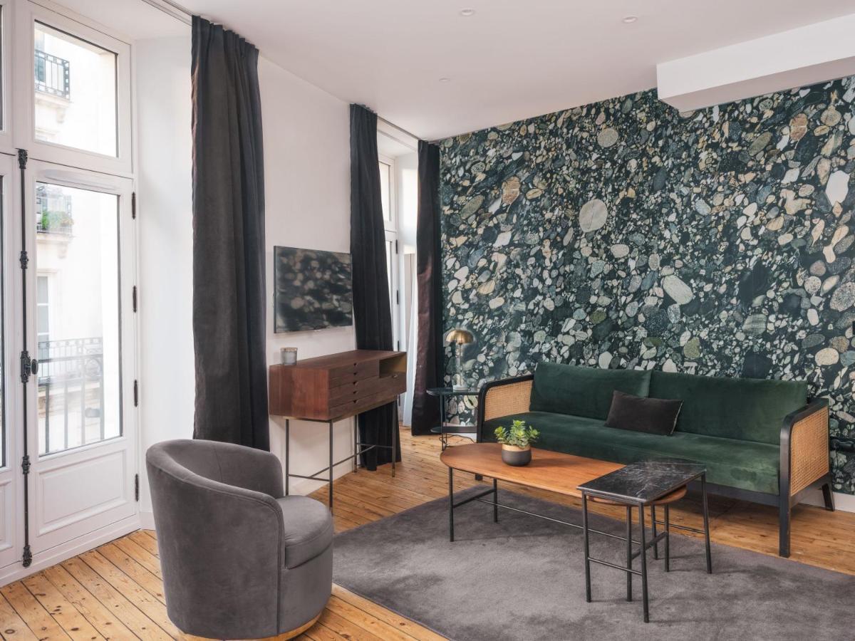 Appartements Crebillon - Maisons Du Monde Hotel & Suites Нант Екстериор снимка